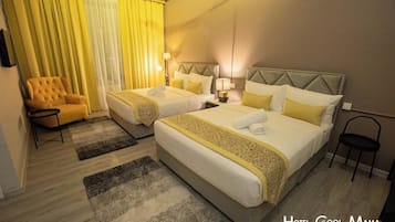 Family Room | Free WiFi