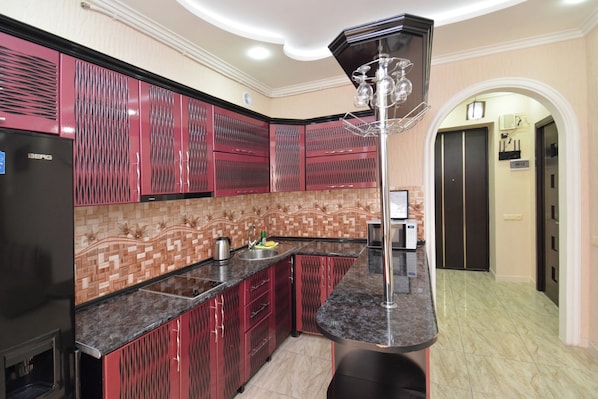 Private kitchen