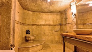 Family Suite | Bilik Mandi | Pengering rambut, tuala disediakan, sabun, syampu 