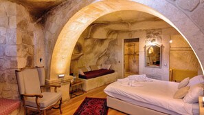 Traditional Room | Free WiFi - Anjelic Cave Cappadocia (Ürgüp)