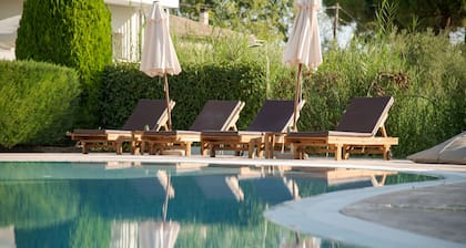 Odysseas Studios with Private Pool