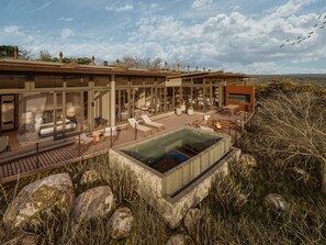 Exterior - Bupenyu Lodge by Newmark (Victoria Falls)