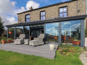 Terrace/patio - Langcliffe House (Skipton)