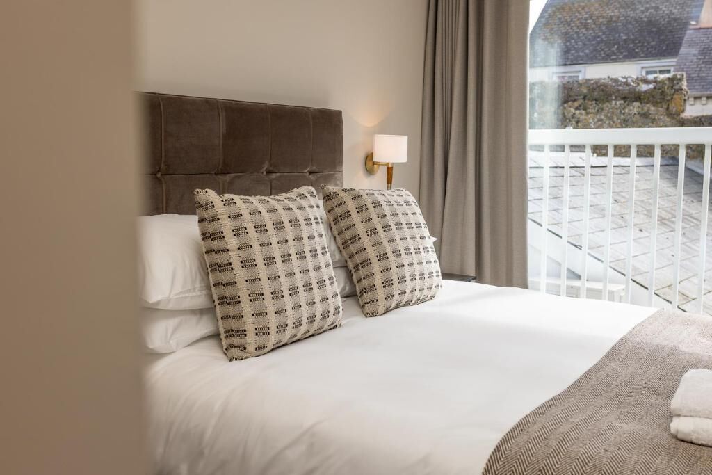 Chambre Double Deluxe, vue cour intérieure