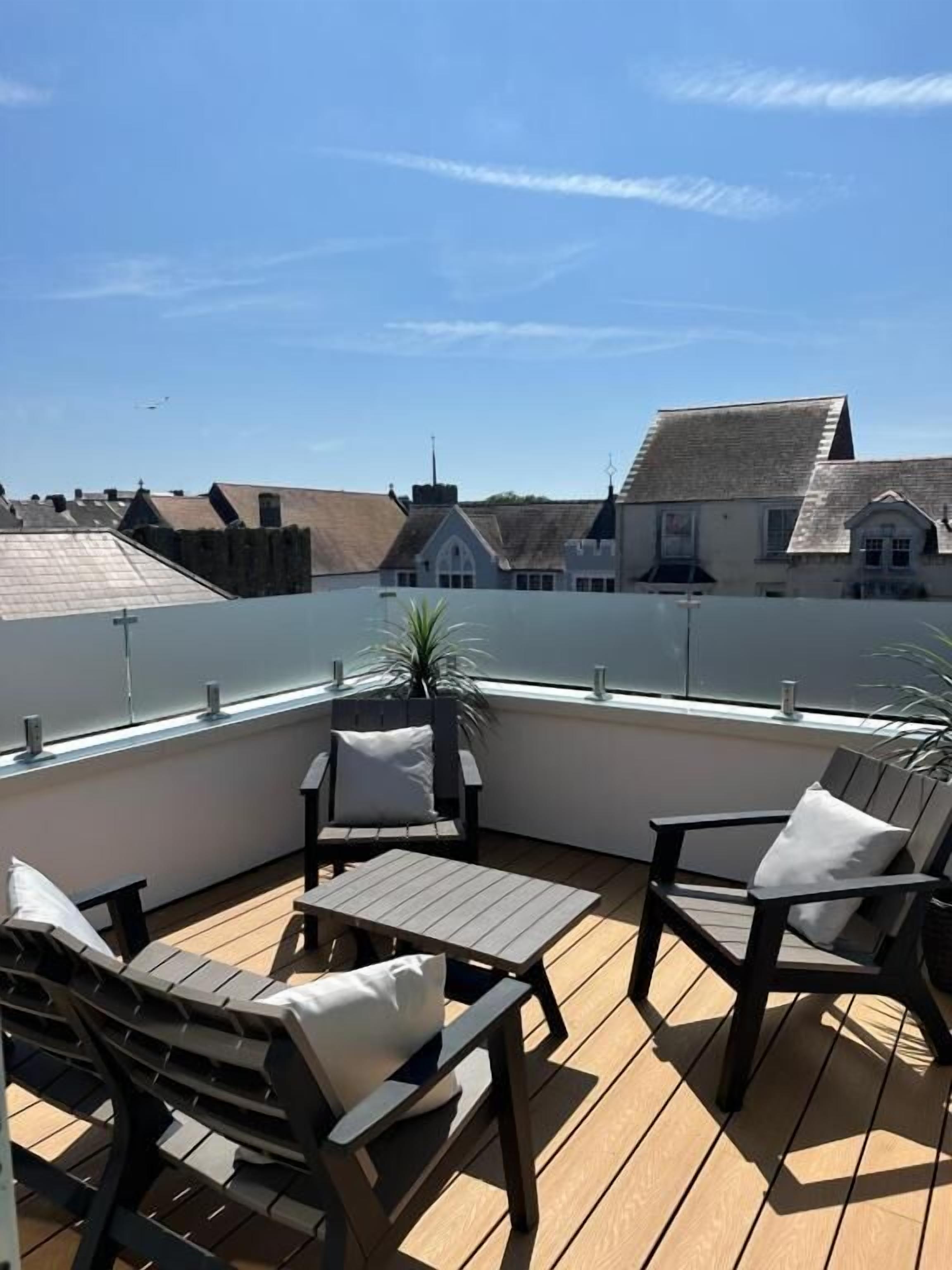 Family Double Room, 1 King Bed with Sofa bed, Courtyard View | Property grounds