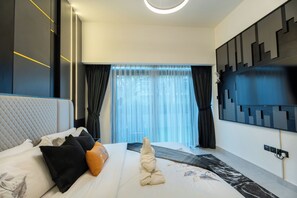 1 bedroom, in-room safe, iron/ironing board, WiFi