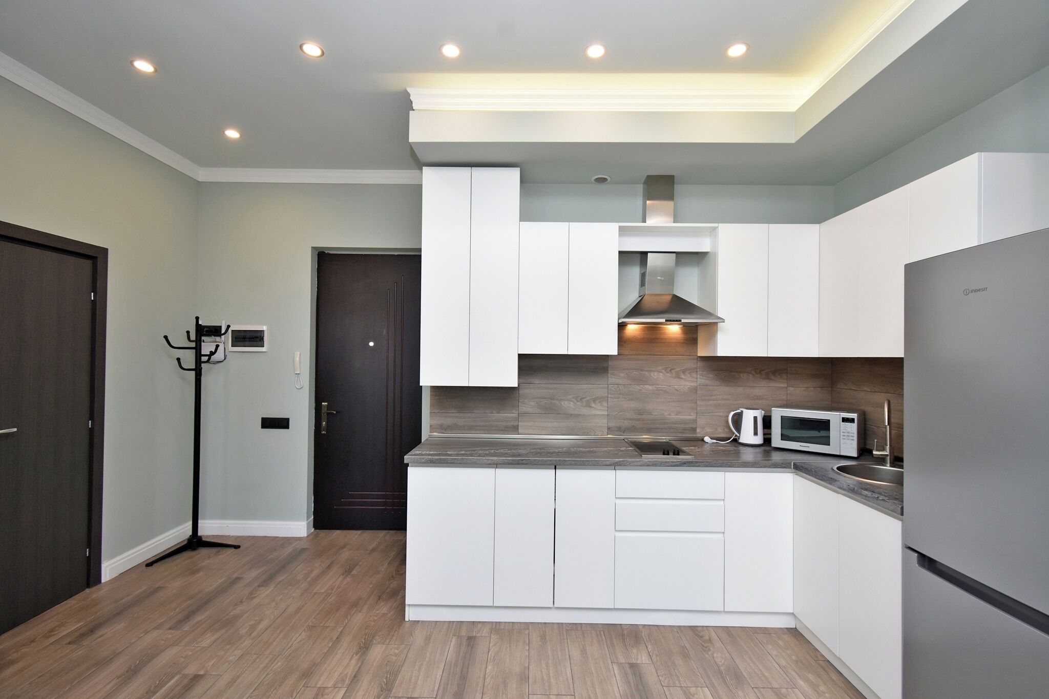 Apartemen Klasik, balkon, pemandangan kota | Dapur pribadi