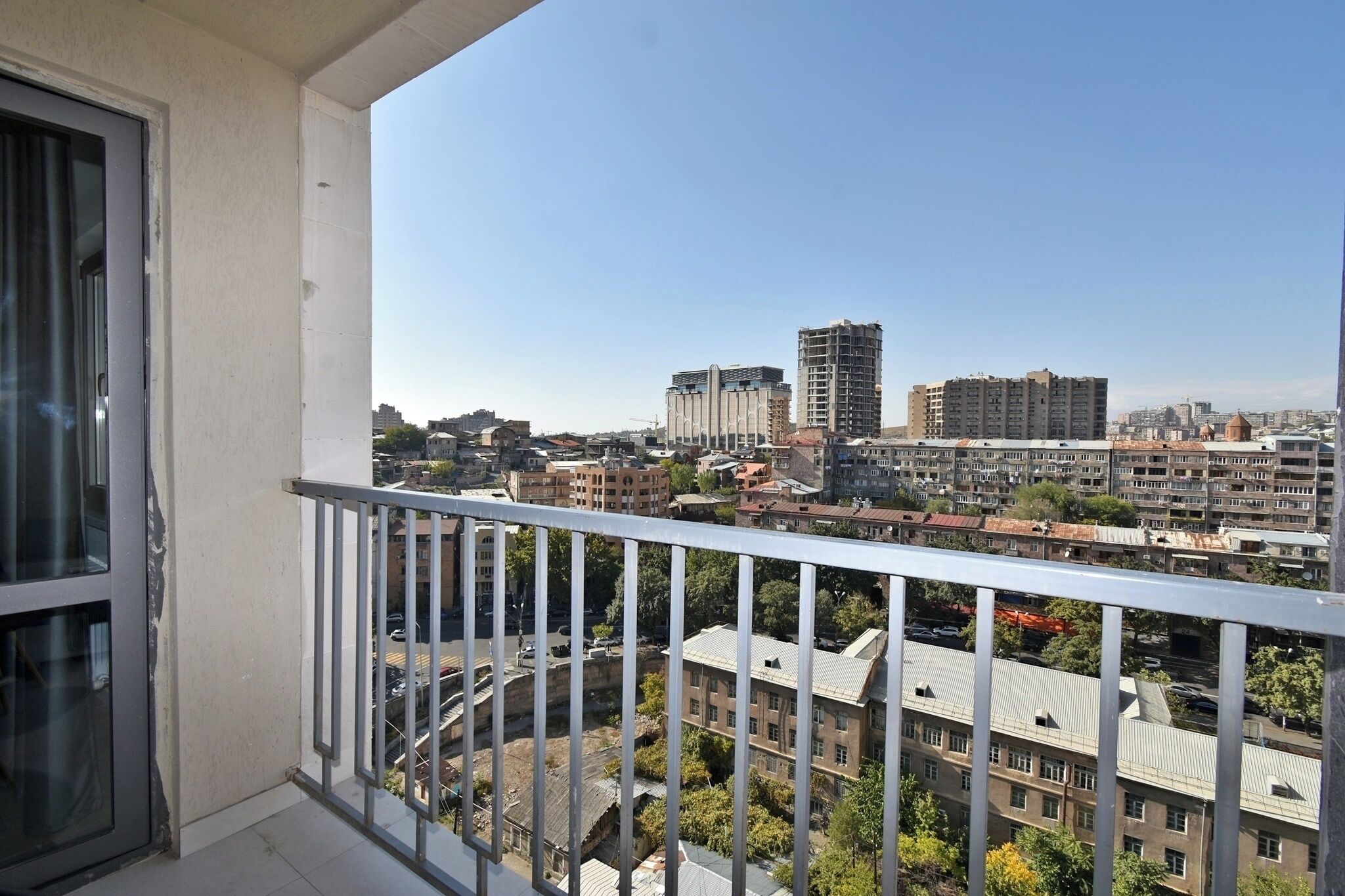 Apartemen Klasik, balkon, pemandangan kota | Pemandangan dari kamar