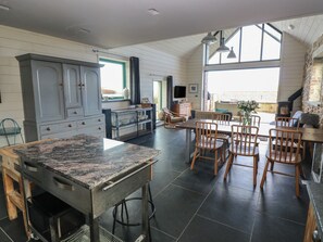 Interior - The Barn (Newport)