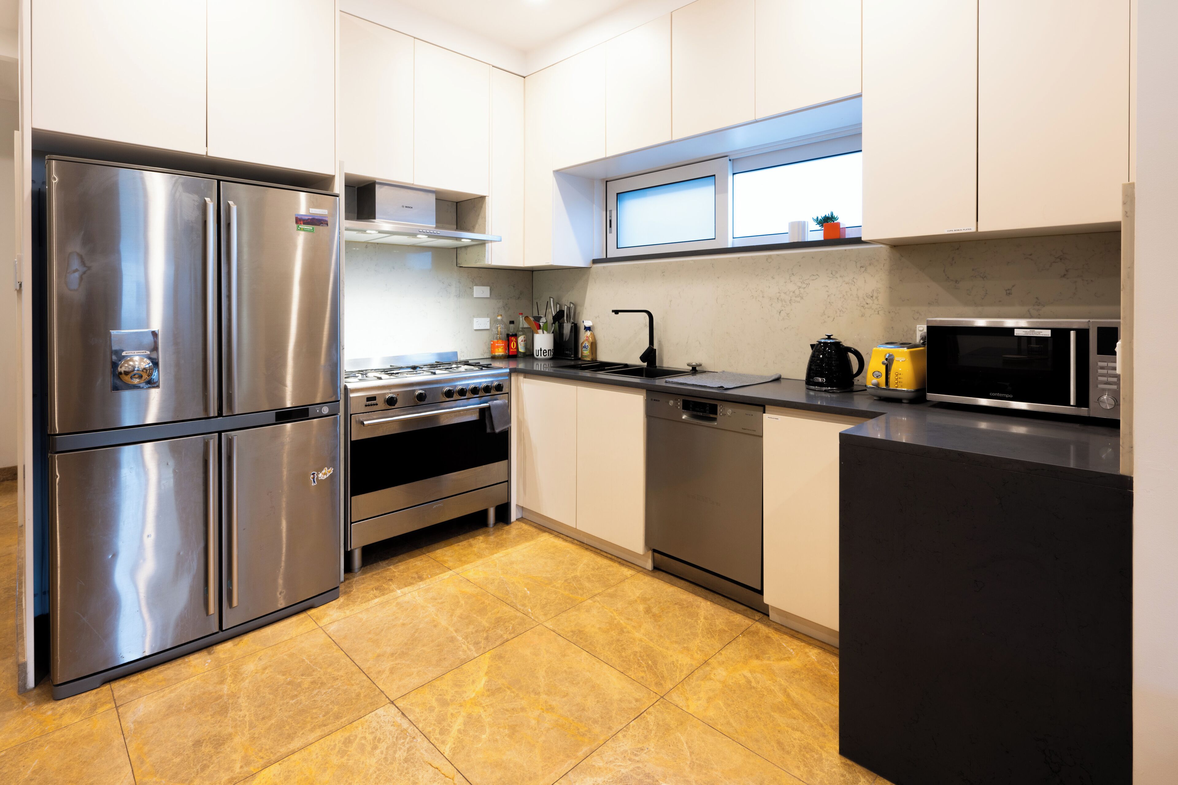 Microwave, oven, stovetop, dishwasher