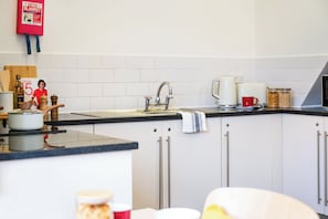 Yhden hengen huone, tupakointi kielletty | Jaettu keittiö