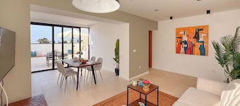 Charming T2 Apartment in Porto Formoso — Comfort, Privacy & Garden