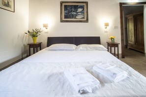 Apartment | 1 bedroom, individually furnished