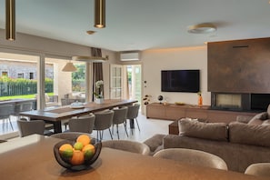 Älytelevisio, takka