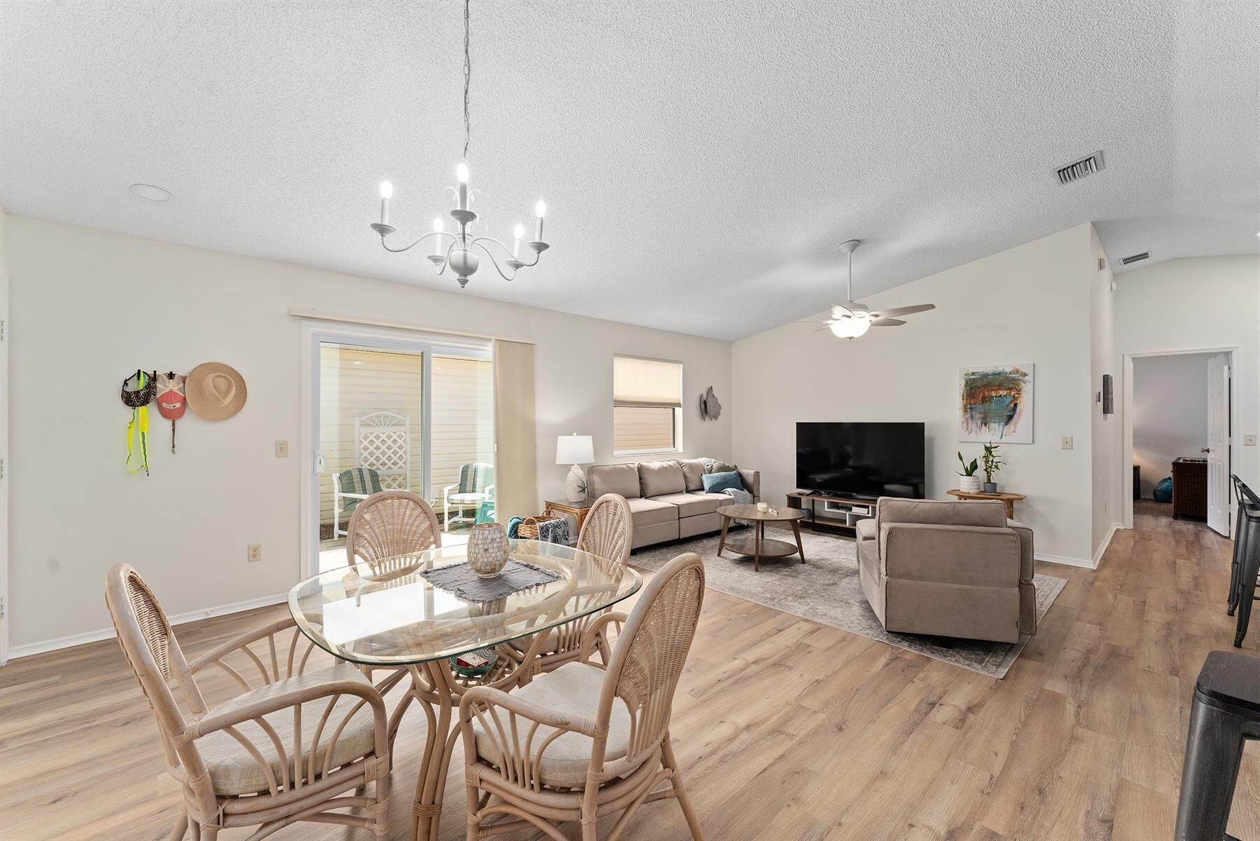 スマートテレビ