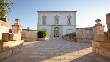 Voorkant van accommodatie