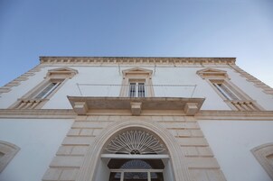 Facciata della struttura