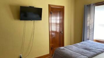 2 chambres, fer et planche Ă  repasser, Wi-Fi, draps fournis
