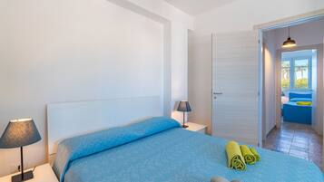 2 chambres, fer et planche Ă  repasser, Wi-Fi, draps fournis