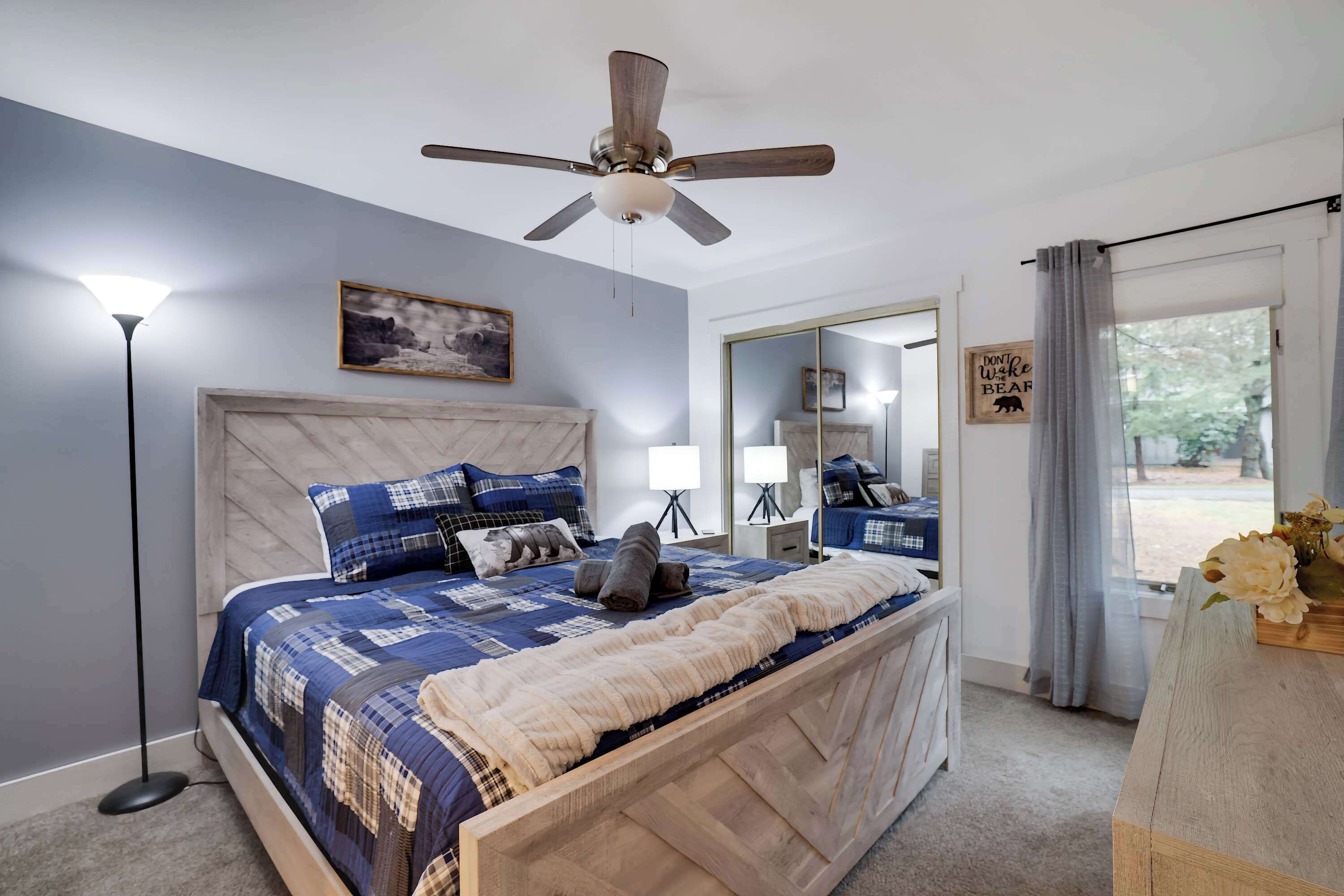 2 soverom, strykejern/-brett, wi-fi og sengetøy