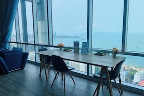 Unclassified image, 2 of 43, button - Thailand Pattaya Center Sea Seascape Apartment (Pattaya)