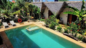 Outdoor pool - SuBanda Boutique Hotel (Makunduchi)