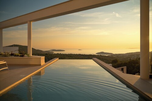 Luxury villa Five K Primošten - 6 bedrooms