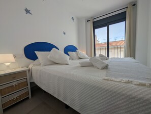 2 Schlafzimmer, Bügeleisen/Bügelbrett, kostenloses WLAN, Bettwäsche