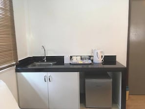 Bàn, truy cập Internet không dây miễn phí