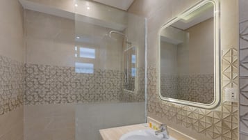 Villa – deluxe, hageutsikt | Bad