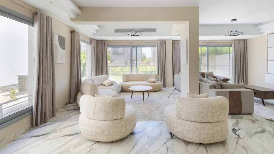 villa with garden in palm hills compound