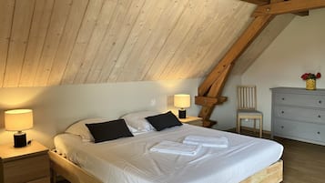 6 bedrooms, free WiFi