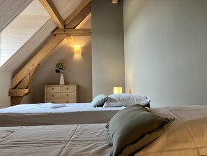 6 bedrooms, free WiFi