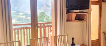 Bright attic apartment near slopes with balcony