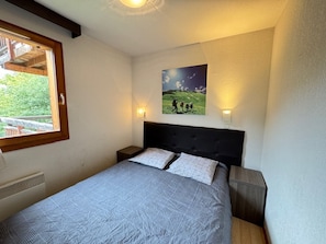 2 bedrooms, free WiFi