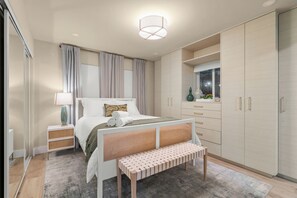 3 chambres, fer et planche à repasser, accès au Wi-Fi (inclus)