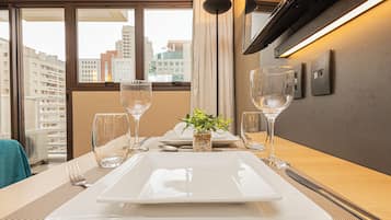 Basic Studio, City View | Laptop workspace, free WiFi