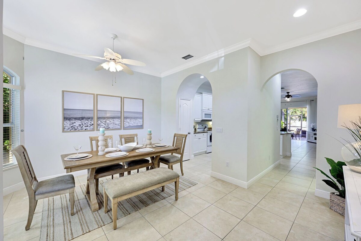 Photo 11 of Relax at Dolphin Dreams | Private Pool, 3BR/2BA Naples Park Retreat