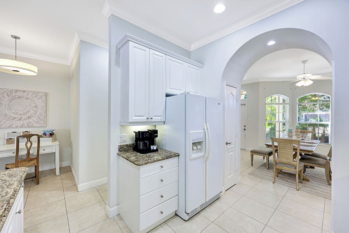 Photo 10 of Relax at Dolphin Dreams | Private Pool, 3BR/2BA Naples Park Retreat