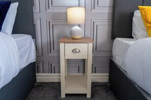 4 kamar tidur, Wi-Fi gratis, dan seprai linen