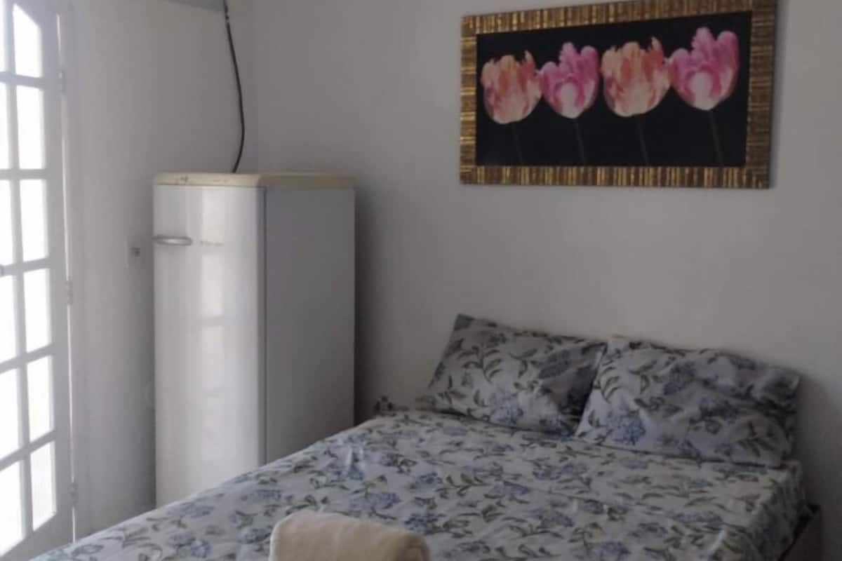 Habitación básica, varias camas, no fumadores, Aire acondicionado | Wifi gratis