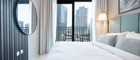 1 bedroom, in-room safe, desk, iron/ironing board