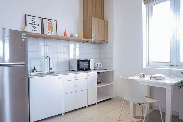 غرفة سوبيريور | ستائر تعتيم ومكواة/لوح كي وواي فاي مجانًا