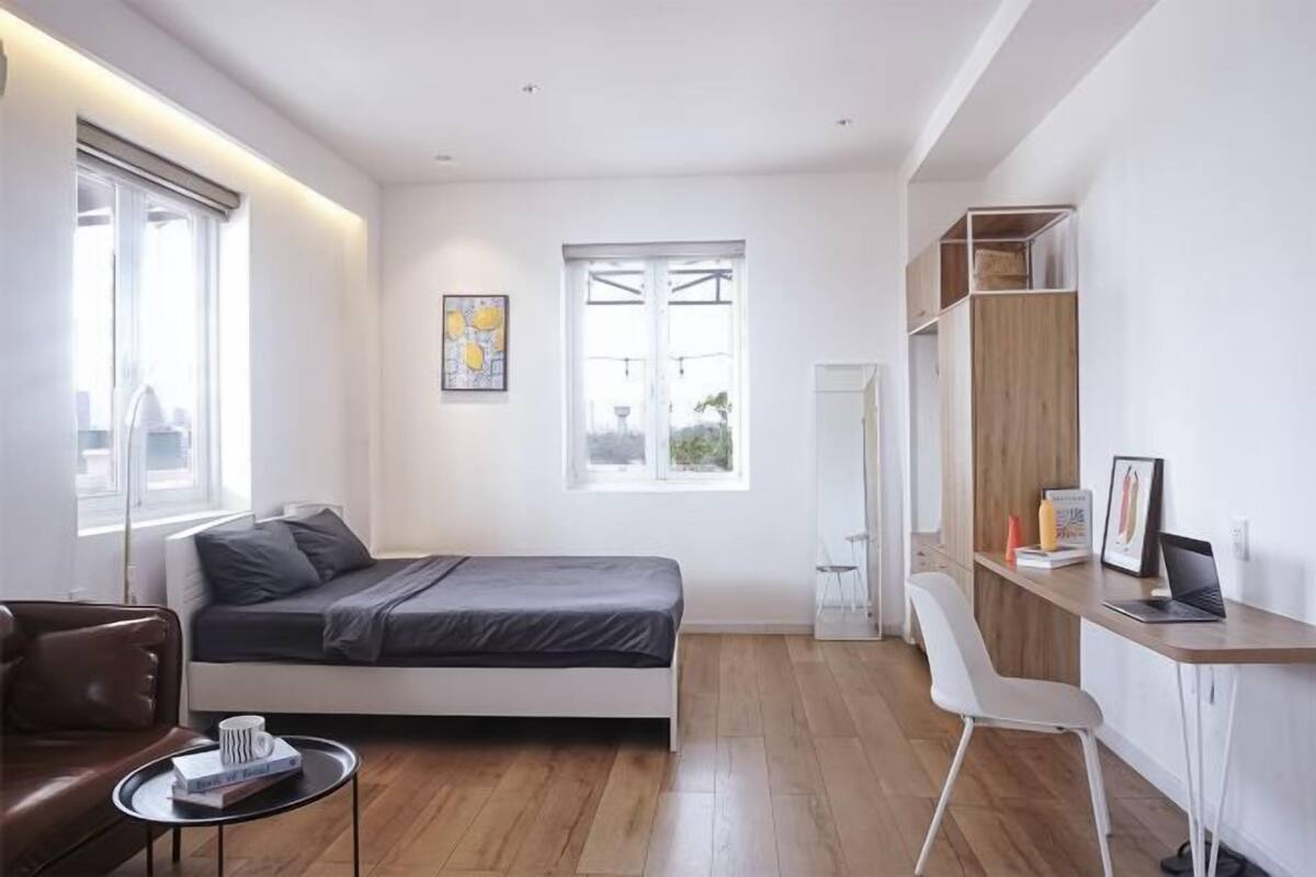 Blackout drapes, iron/ironing board, free WiFi