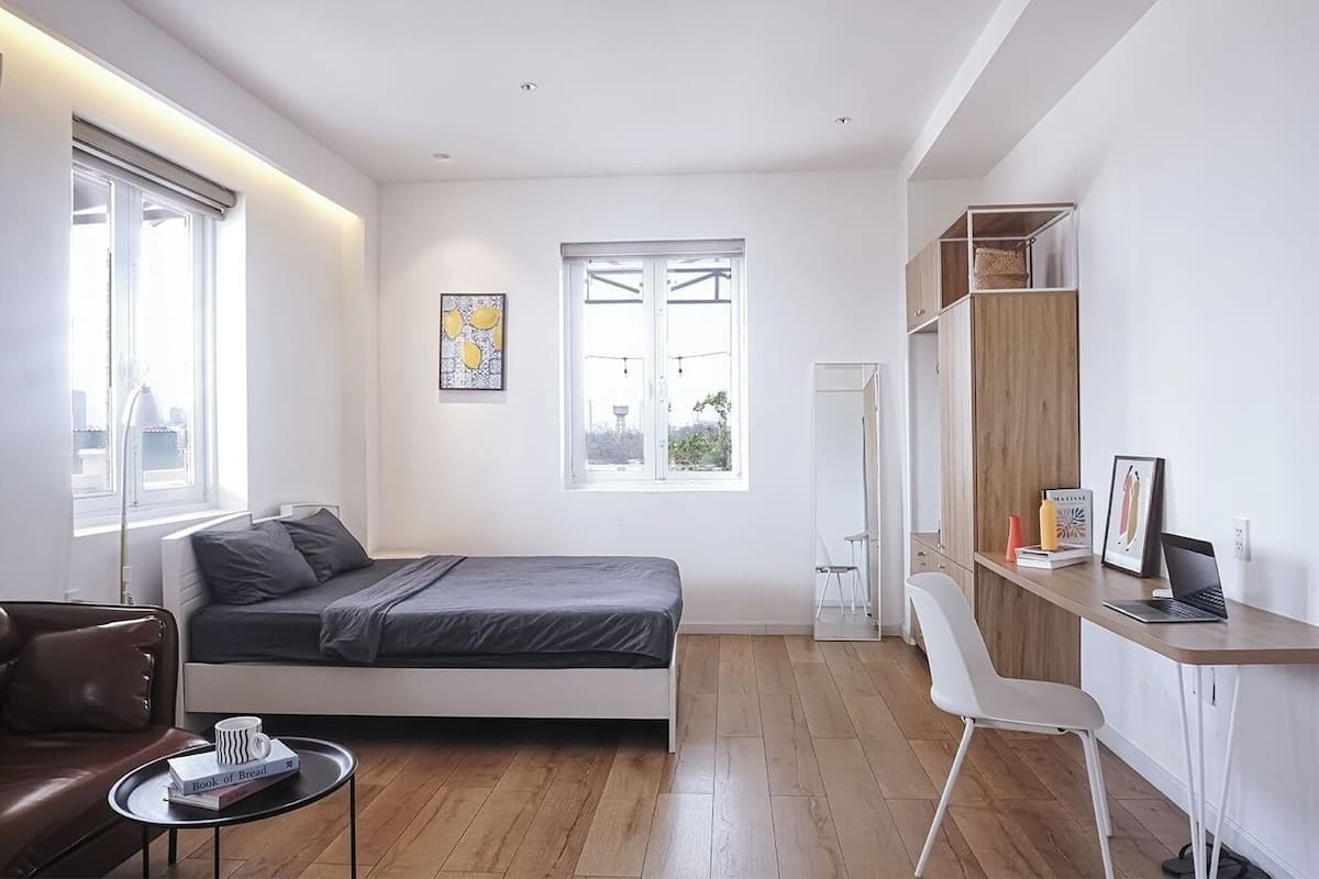 Superior Room | Blackout drapes, iron/ironing board, free WiFi