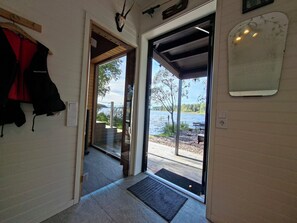 Interior - Sjöhuset - boats, beach, sauna, jetty and barbecue! (Sandviken)