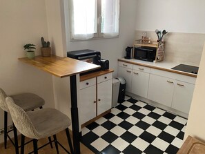 Microwave, oven, stovetop