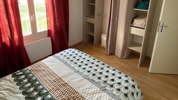 1 bedroom, WiFi, bed sheets