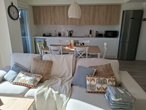 3 habitaciones y acceso a internet 