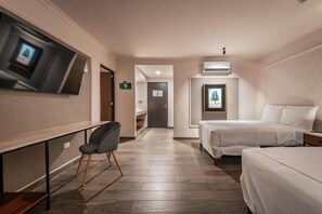 3 bedrooms, free WiFi, bed sheets